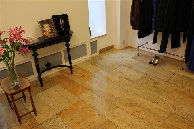 Renovace podlahy z přírodního kamene